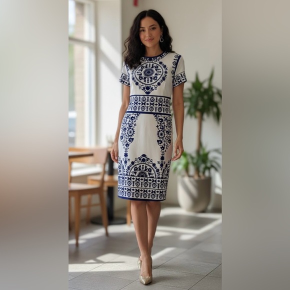 Dresses & Skirts - Elegant Blue and White Patterned Dress